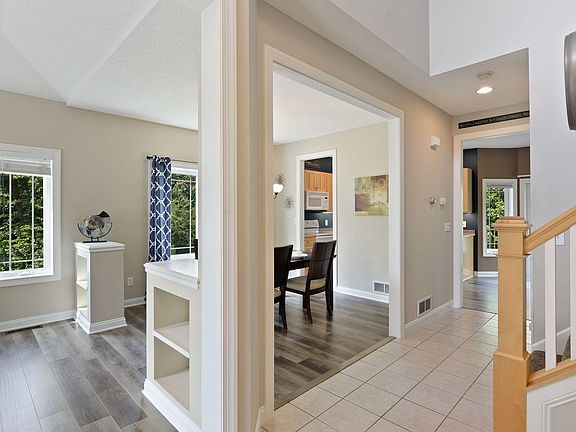 5th image of 1336 Mockingbird Dr