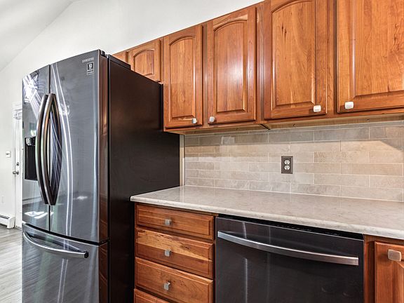 3rd image of 1500 Saint Margarets Dr
