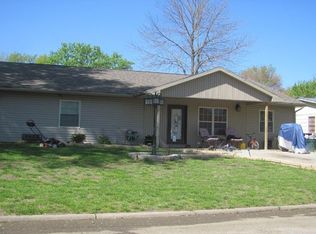 2607 Lexington Rd, Evansville, IN 47720