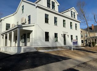 75 Court St #1D, Exeter, NH 03833