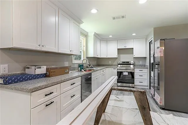71558 Jefferson Ave — Photo 5