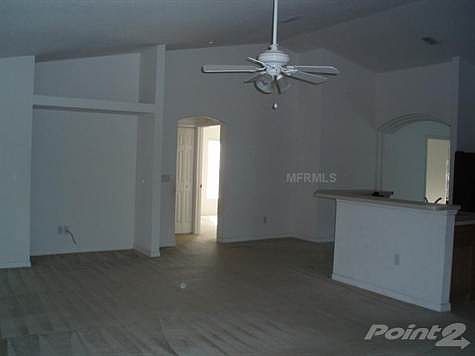 3rd image of 6608 Hornbuckle Blvd