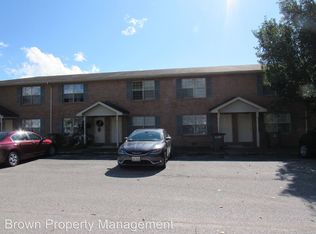 569 Ponderosa Ave APT 9, O Fallon, IL 62269