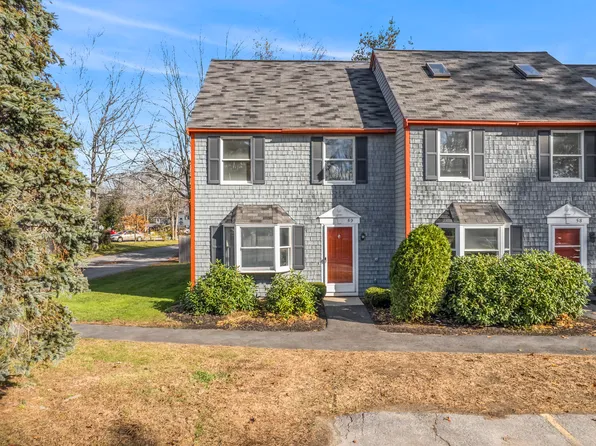 59 Munroe Lane #59, Topsham, ME 04086