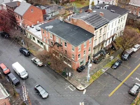 92 Washington St, Newburgh, NY 12550