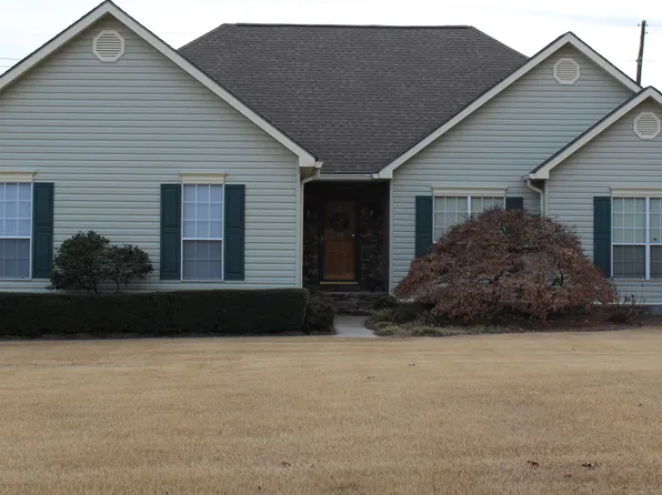 3701 Garden Lakes Pkwy NW, Rome, GA 30165