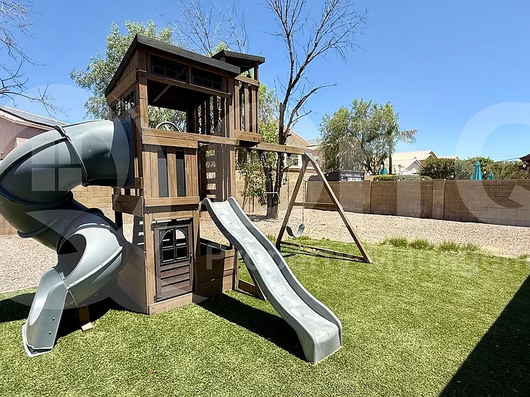907 N Falcon Dr — Photo 20