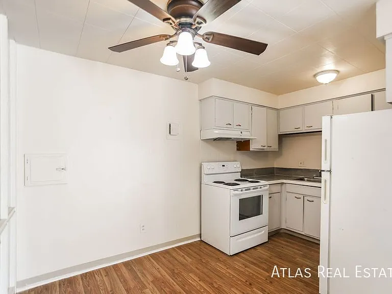 10680 W 8th Ave #6 — Photo 3