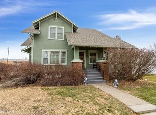 606 Independence St, Pella, IA 50219