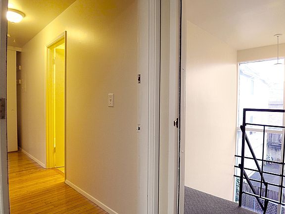 Apt Entry from stairwell