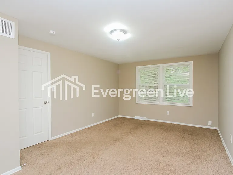 8211 Trevellian Way — Photo 10