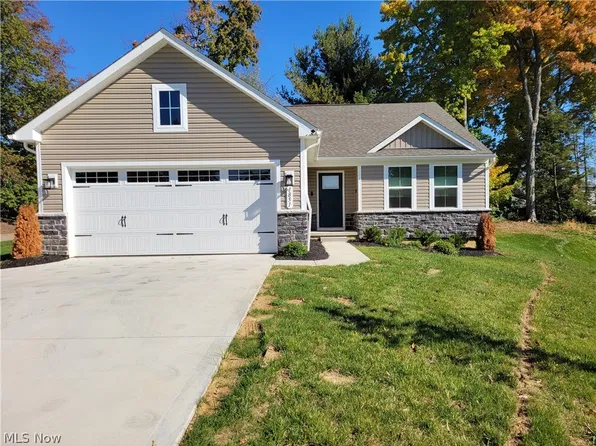 (undisclosed Address), Massillon, OH 44646