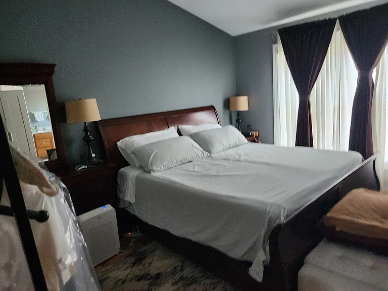 Master Bedroom (photo 1)