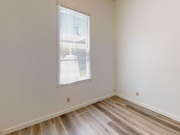 5th image of 1763 Santa Barbara Ave APT 1