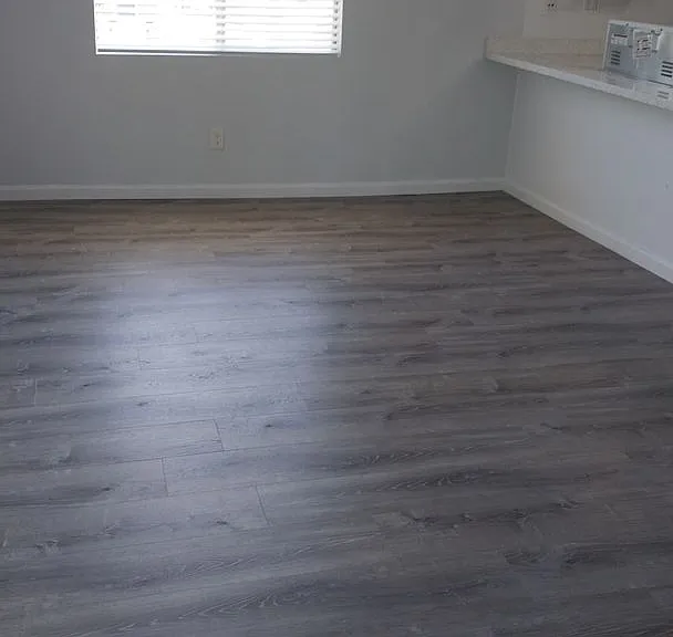 4336 Iowa St — Photo 1