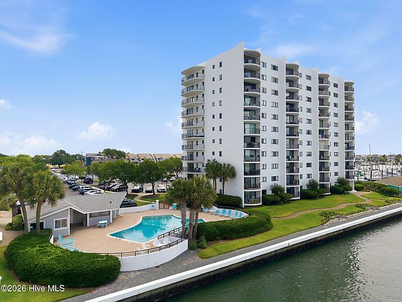 3rd image of 322 Causeway Drive Ste 302