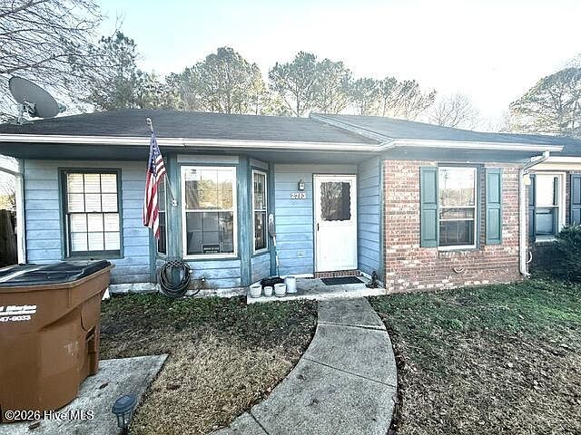 1st image of 2713 Brookfield Drive