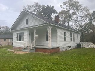 556 Crawford Ln, Mobile, AL 36617