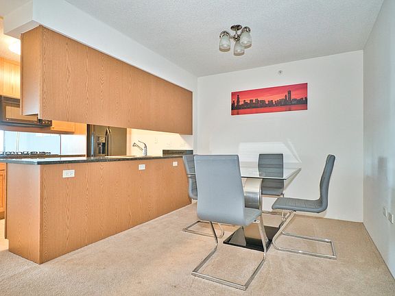4th image of 9715 Woods Dr Unit 507