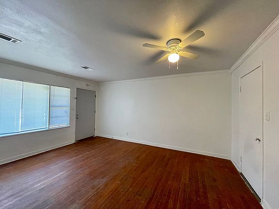 2nd image of 4395 Winston Dr