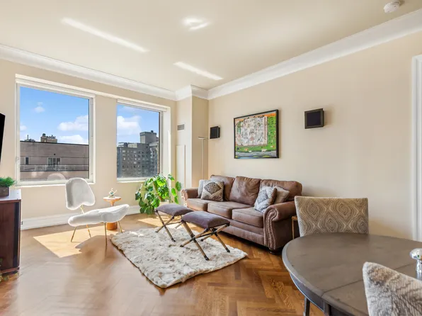 181 East 65th Street image 1 of 9