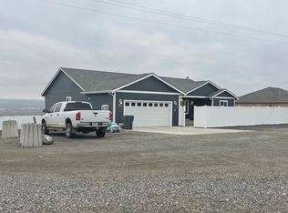 81603 Kurz Ln, Umatilla, OR 97882