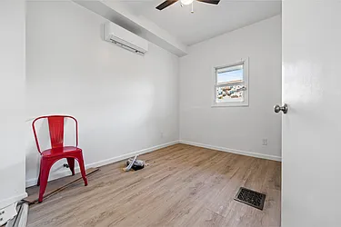 Rented by Aron Fried, LREB