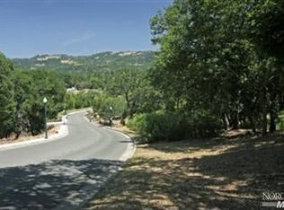 3988 Skyfarm Dr, Santa Rosa, CA 95403