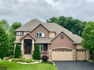 1906 Evergreen Ln, Shakopee, MN 55379