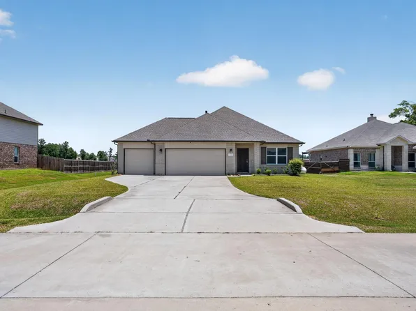 12340 N Chestnut Hls, Conroe, TX 77303