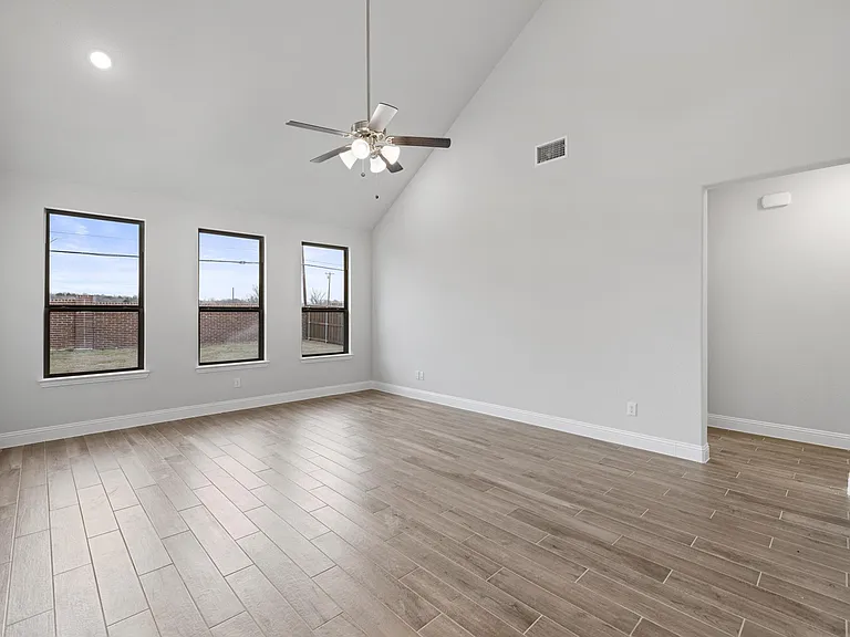 3822 Windmill Ct — Photo 12