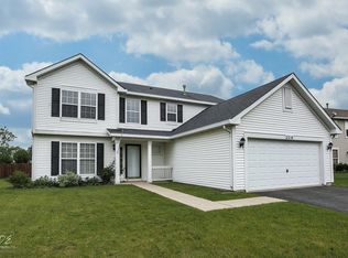 2210 Andrew Trl, Montgomery, IL 60538