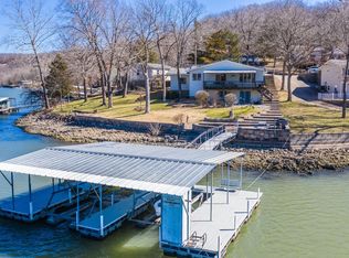 442 Fischer Point Dr, Camdenton, MO 65020