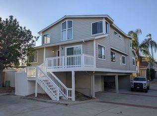 2674 Orange Ave #2B, Costa Mesa, CA 92627