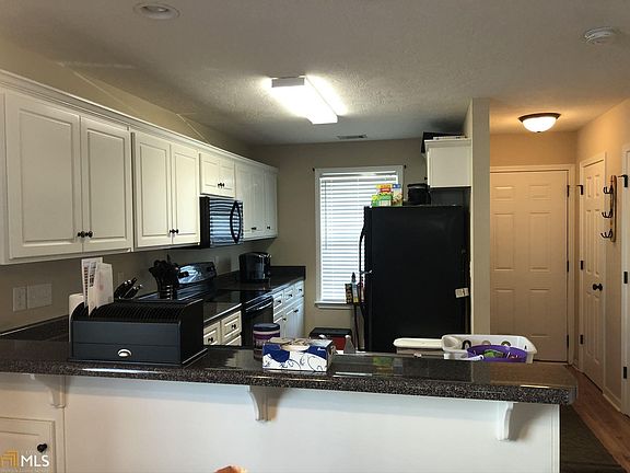 4th image of 239 Sunview Dr