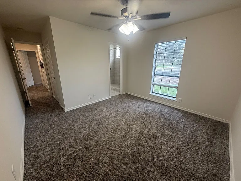 206 Cambridge Rd — Photo 19