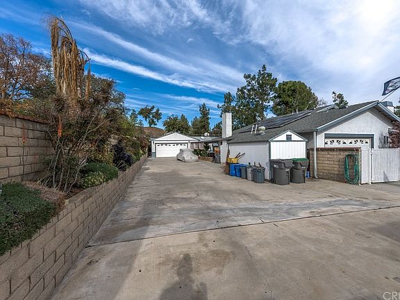 5th image of 25071 Green Mill Ave