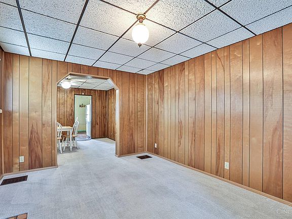 5th image of 3933 N Clerose Cir