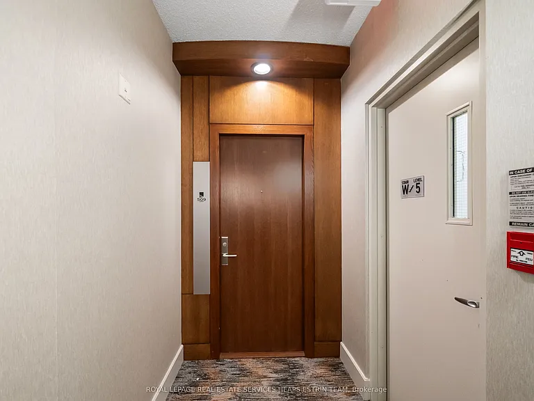 1430 Yonge St #509 — Photo 39