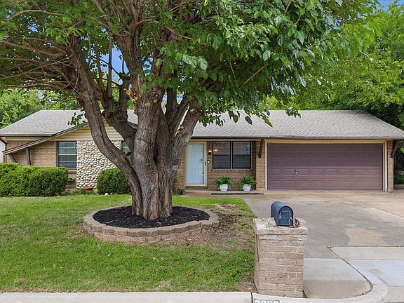 2nd image of 5909 Gayle Dr