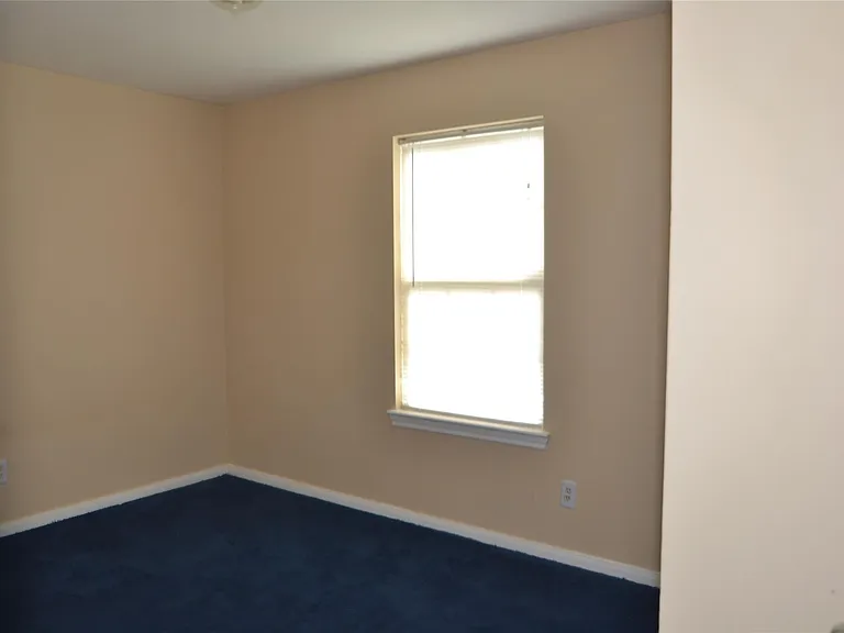 304 Dell Ct #6 — Photo 24