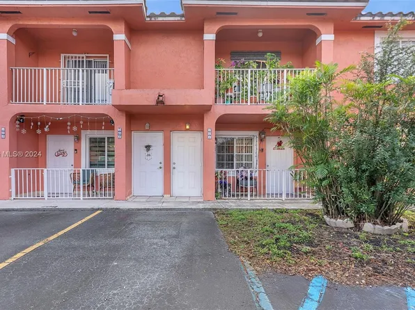 5810 W 18th Ln APT 209, Hialeah, FL 33012