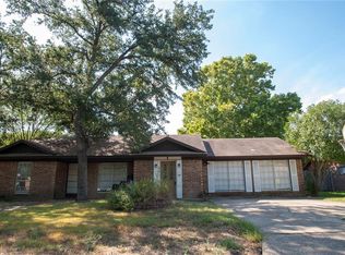 1401 Summit Cir, Taylor, TX 76574