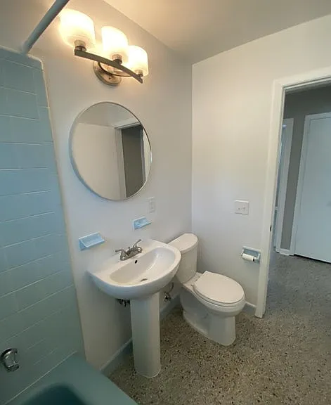 400 Argyle Ct — Photo 45