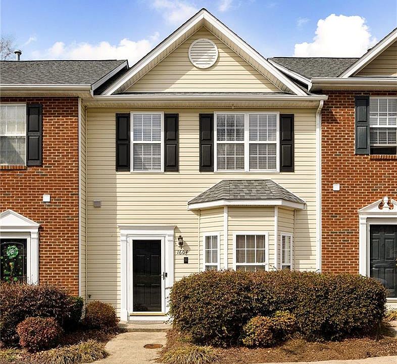 1st image of 1604 Olivers Crossing Cir