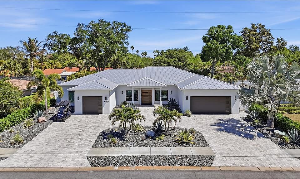 1st image of 806 OSCEOLA ROAD