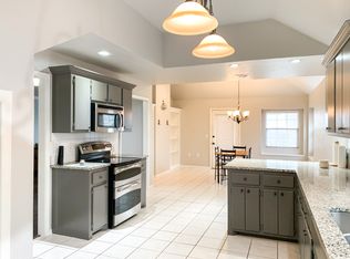 11809 SW 3rd Ter, Yukon, OK 73099