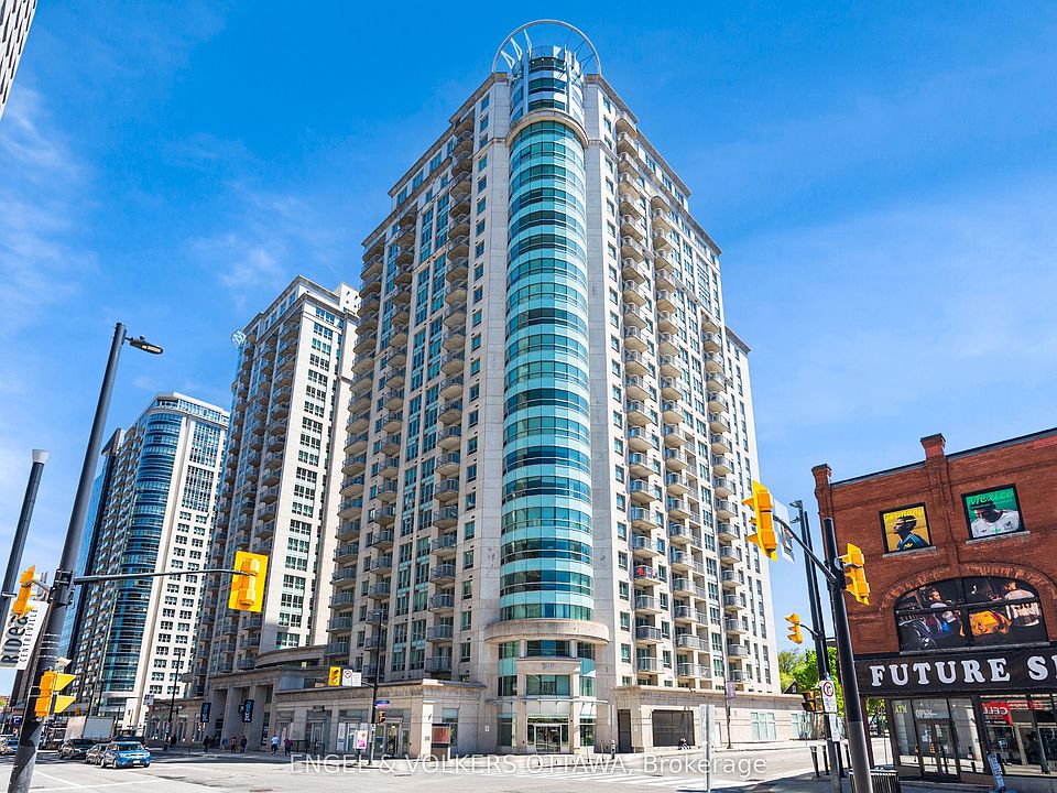 1st image of 200 Rideau St #202