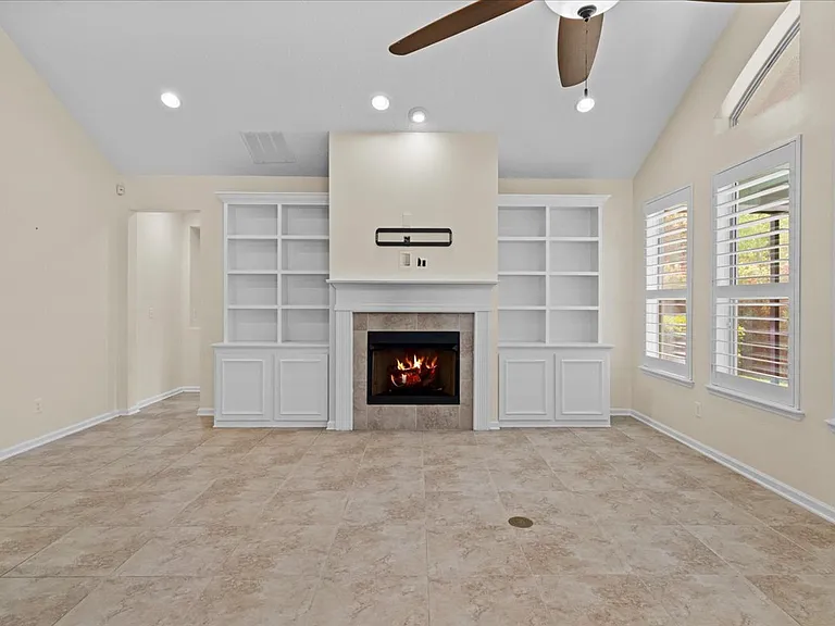 1201 E Redrock Ridge Ave — Photo 37