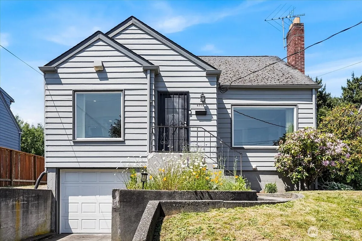 6712 A Street photo 1